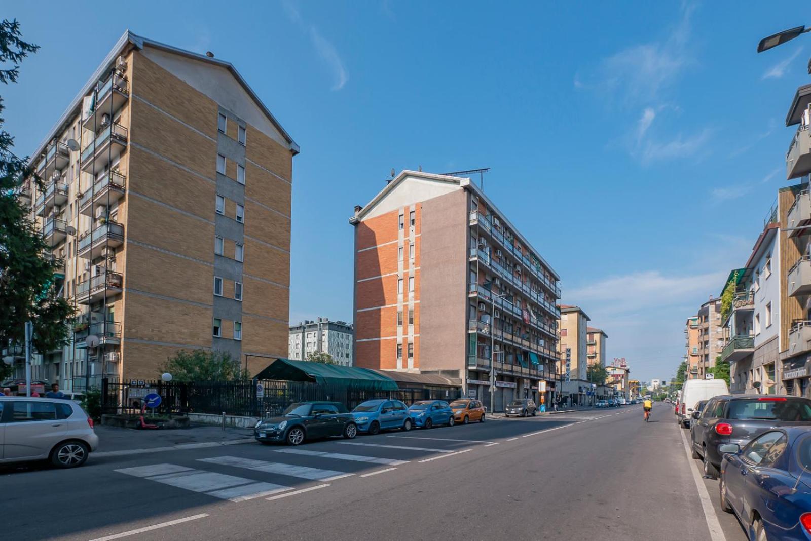 2 Pax Wi-fi- Via D'agrate, 19 C Milano