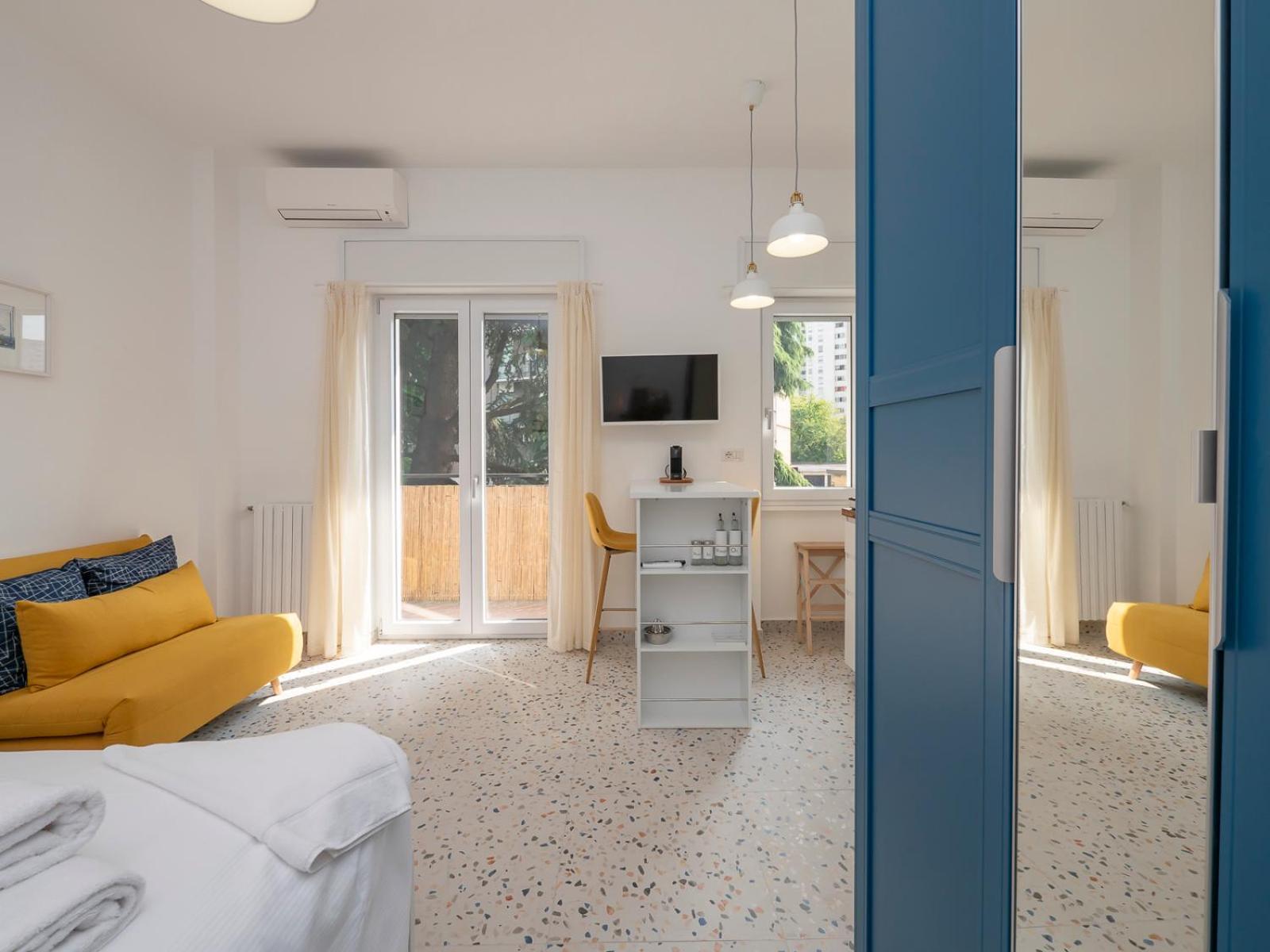 2 Pax Wi-fi- Via D'agrate, 19 C Milan